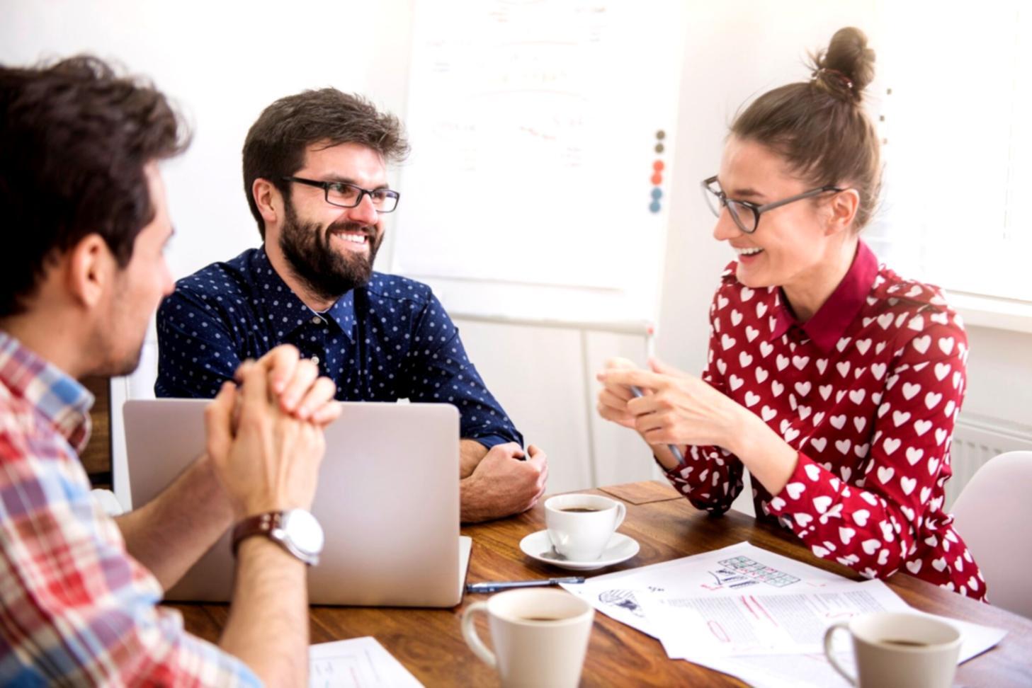 Session d'analyse collaborative entre étudiants internationaux