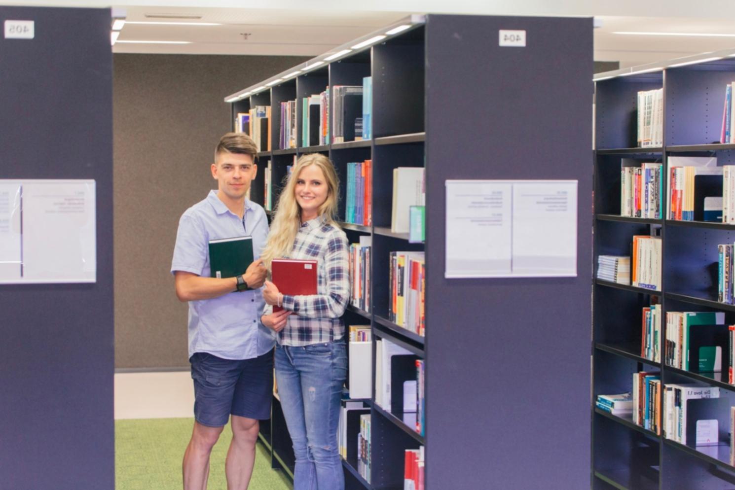 Réunion de présentation des analyses financières avec équipe dirigeante